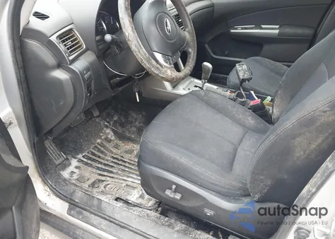 2011 Subaru Forester 2.5X Premium из США, поврежденный, VIN JF2SHADCXBH716857